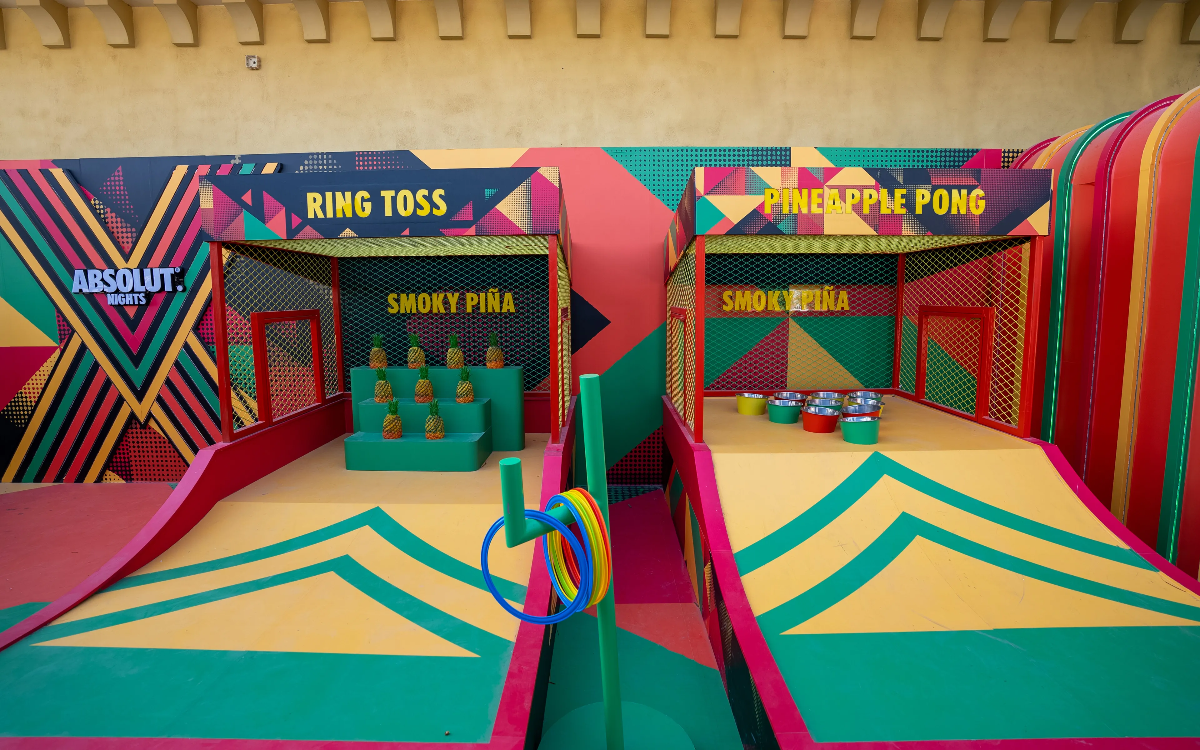 ABSOLUT SMOKY PIÑA TAKE A SHOT XPERIENCE